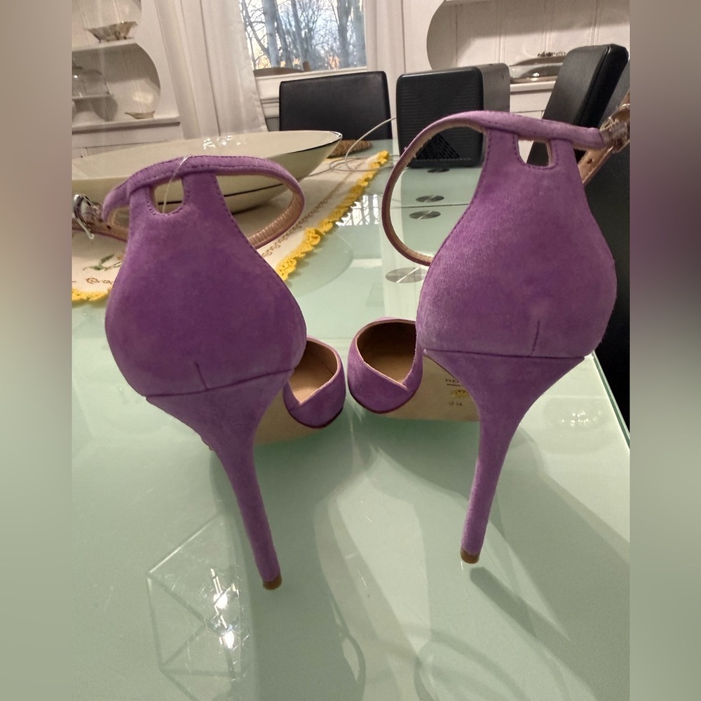 Stuart Weitzman
Stuart 100 Strap Pump Suede - Picture 3 of 4